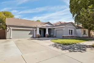 19668 E Canary Way, Queen Creek, AZ 85142 - Photo 1