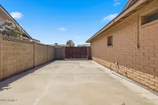 818 E Drake Dr, Tempe, AZ 85283 - Photo 52