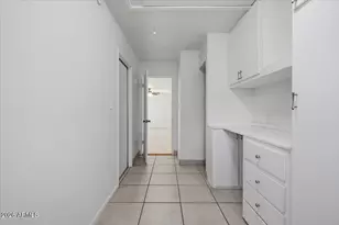 818 E Drake Dr, Tempe, AZ 85283 - Photo 32