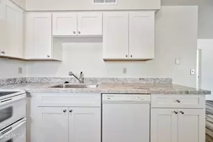 17642 N 32nd St, Phoenix, AZ 85032 - Photo 8