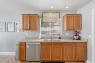 3714 E Washington Ct, Gilbert, AZ 85234 - Photo 16