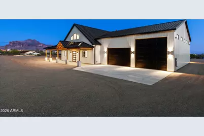 31 W Canyon Street, Apache Junction, AZ 85120 - Photo 1