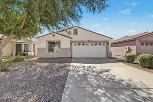821 E Nardini St, San Tan Valley, AZ 85140 - Photo 2