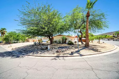 12801 N 16th Avenue, Phoenix, AZ 85029 - Photo 2
