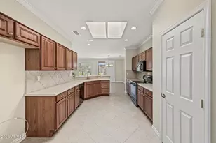20723 N Glen Canyon Dr, Surprise, AZ 85387 - Photo 18