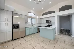 7250 E Knoll St, Mesa, AZ 85207 - Photo 4
