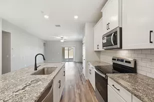 11482 W Camden Dr, Youngtown, AZ 85363 - Photo 6