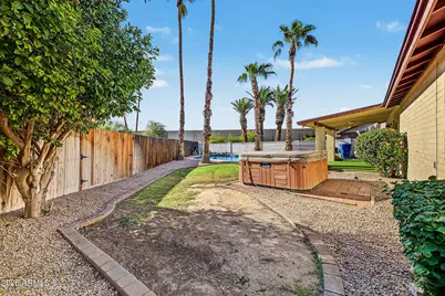 2361 E Riviera Drive, Tempe, AZ 85282 - Photo 32