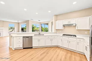 20101 N Clear Canyon Dr, Surprise, AZ 85374 - Photo 16