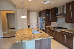 140 E Rio Salado Pkwy, Tempe, AZ 85281 - Photo 1