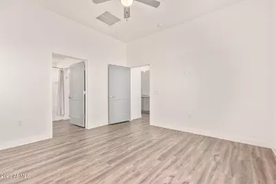 1500 E Wahalla Lane #W11, Phoenix, AZ 85024 - Photo 14