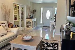 1402 E Wescott Dr, Phoenix, AZ 85024 - Photo 12