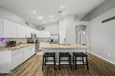 7625 W Northview Avenue, Glendale, AZ 85303 - Photo 10