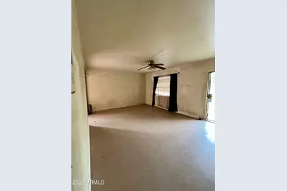 323 N 38th Avenue, Phoenix, AZ 85009 - Photo 6