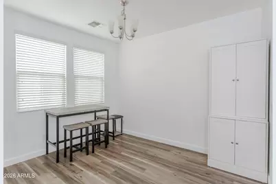 1828 N 77th Glen, Phoenix, AZ 85035 - Photo 8