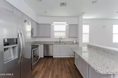 1828 N 77th Glen, Phoenix, AZ 85035 - Photo 10