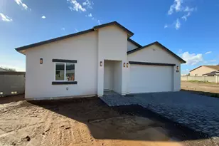 31827 N Redding St, Wittmann, AZ 85361 - Photo 2