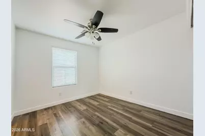1828 N 77th Glen, Phoenix, AZ 85035 - Photo 18
