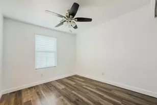 1828 N 77th Glen, Phoenix, AZ 85035 - Photo 18