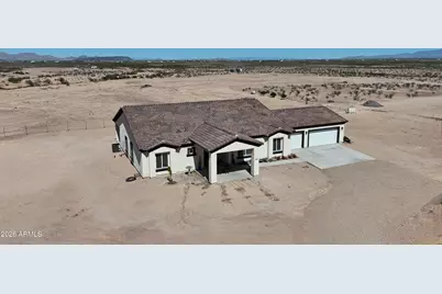 1041 N 371st Lane, Tonopah, AZ 85354 - Photo 4