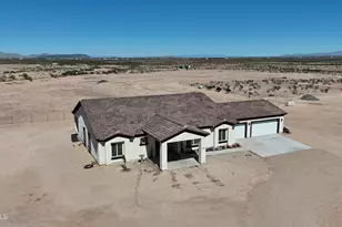 1041 N 371st Ln, Tonopah, AZ 85354 - Photo 4