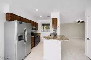 8161 N 107th Ave, Peoria, AZ 85345 - Photo 2