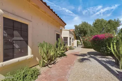 9665 E Pershing Avenue, Scottsdale, AZ 85260 - Photo 4