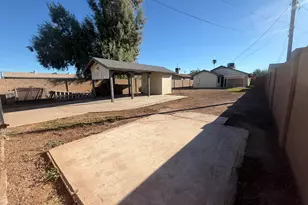 6710 N 55th Ave, Glendale, AZ 85301 - Photo 4