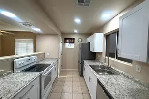 6710 N 55th Ave, Glendale, AZ 85301 - Photo 8