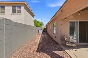 17763 W Redfield Rd, Surprise, AZ 85388 - Photo 34