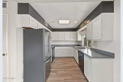 11047 W Fargo Drive W, Sun City, AZ 85351 - Photo 8