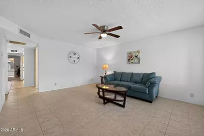 2064 S Farnsworth Drive #7, Mesa, AZ 85209 - Photo 4