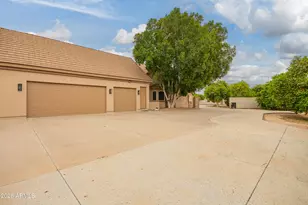 2264 N 39th Cir, Mesa, AZ 85215 - Photo 44