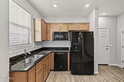 36909 N Coronado Lane, San Tan Valley, AZ 85140 - Photo 14