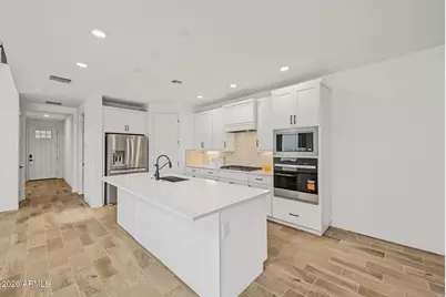 2329 N 29th Street, Phoenix, AZ 85008 - Photo 10