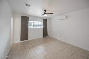 3015 N 43rd Ln, Phoenix, AZ 85031 - Photo 16