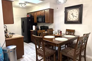99 N Cooper Rd, Chandler, AZ 85225 - Photo 4