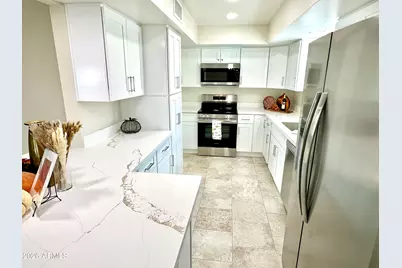 25633 S Ontario Drive, Sun Lakes, AZ 85248 - Photo 12