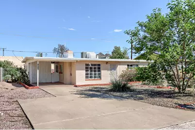 1212 E Winter Drive, Phoenix, AZ 85020 - Photo 1