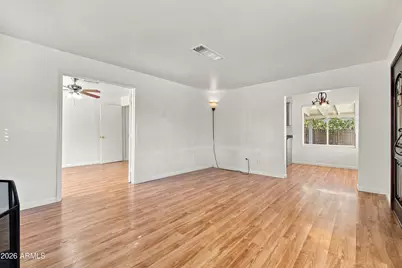 2210 N Mitchell Street, Phoenix, AZ 85006 - Photo 12