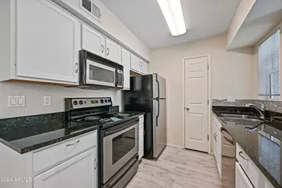 2625 E Indian School Road #Unit 225, Phoenix, AZ 85016 - Photo 8