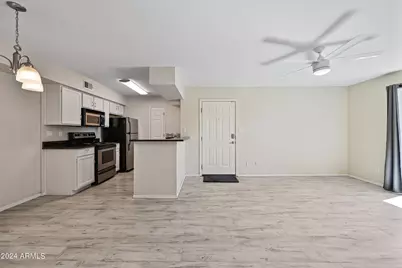 2625 E Indian School Road #Unit 225, Phoenix, AZ 85016 - Photo 12