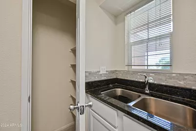 2625 E Indian School Road #Unit 225, Phoenix, AZ 85016 - Photo 10