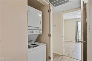 2625 E Indian School Rd, Phoenix, AZ 85016 - Photo 18