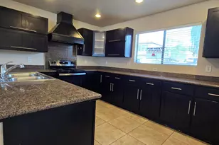 9650 N 82nd Ln, Peoria, AZ 85345 - Photo 4