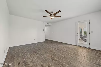 10129 E Chestnut Drive, Sun Lakes, AZ 85248 - Photo 16