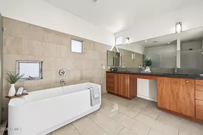5568 N 12th Street, Phoenix, AZ 85014 - Photo 20