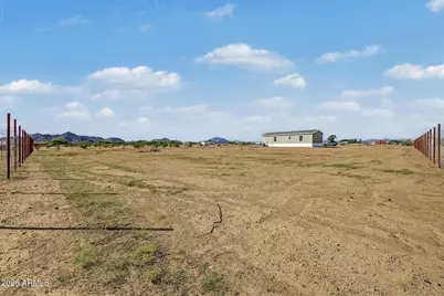 43415 W Thomas Road, Tonopah, AZ 85354 - Photo 34