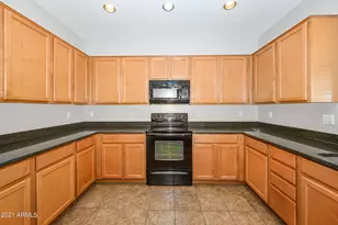 28450 N Castle Rock Dr, San Tan Valley, AZ 85143 - Photo 8