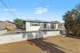 543 N Ironwood Dr, Apache Junction, AZ 85120 - Photo 2